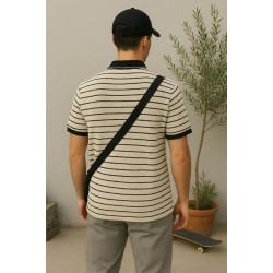 Siyah Yakalı Örgü Kumaş Polo Yaka Tişört 4012